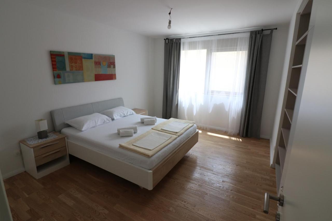 Apartment Sandrita Kotor Luaran gambar