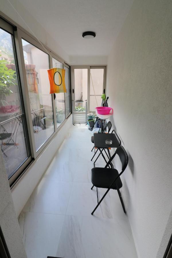 Apartment Sandrita Kotor Luaran gambar